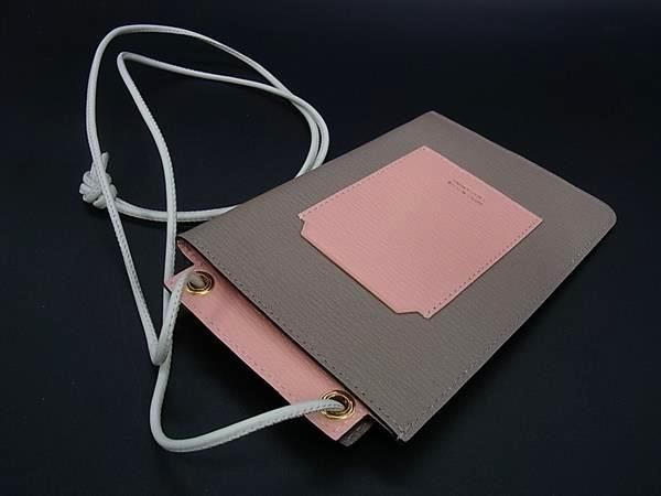 ■新品■未使用■ L’arcobaleno ラルコバレーノ レザー スマホポーチ スマホバッグ ショルダー グレージュ系 AX6407 □新品□未使用□ L'arcobaleno ラルコバレーノ レザー スマホポーチ