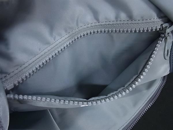■極美品■ PLEATS PLEASE プリーツプリーズ ポリエステル リュックサック バックパック メンズ レディース グレー系 AY5078