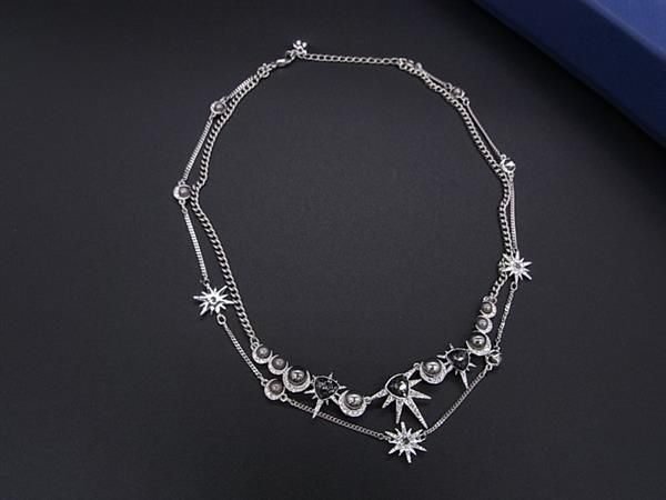 ■新品■未使用■ SWAROVSKI スワロフスキー ラインストーン ネックレス アクセサリー シルバー系 AY8189 10,740円