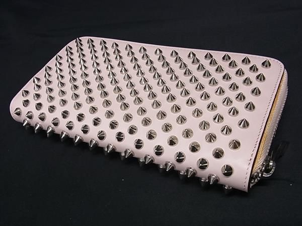 Christian Louboutin スタッズ長財布　小銭入れ付き Christian Louboutin クリスチャン ルブタン ラウンドファスナー長財布