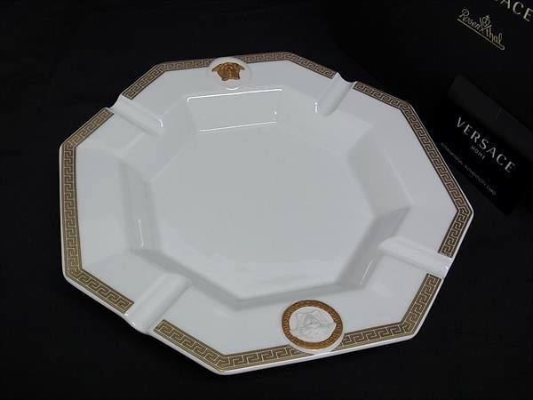 ■新品同様■ VERSACE ヴェルサーチ ローゼンタール メデューサ 灰皿 アッシュトレイ 小物入れ ホワイト系×ゴールド系 BJ8404