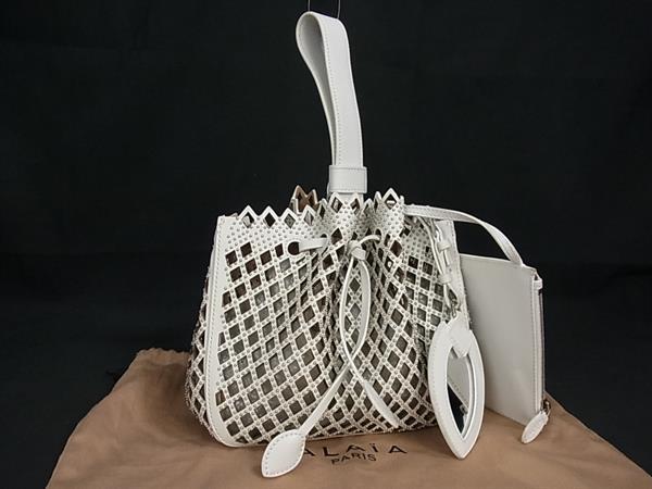 ■極美品■ ALAIA アライア レザー 巾着型 ワンハンドル ハンドバッグ レディース ホワイト系 BK4367
