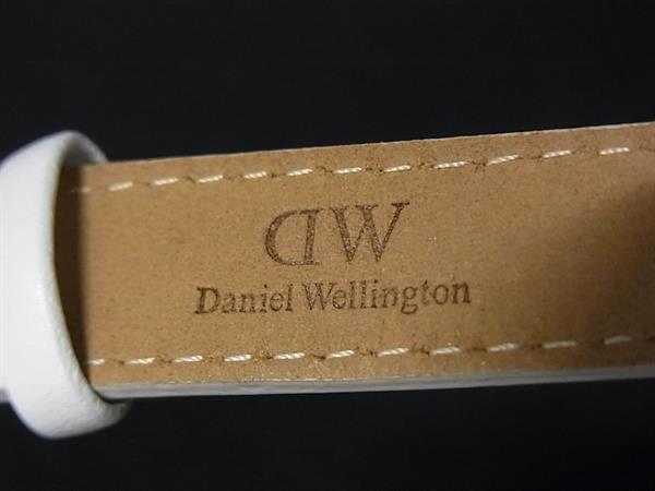 ■新品同様■ Daniel Wellington ダニエル ウェリントン レザー 時計ベルト ウォッチベルト ウォッチバンド ホワイト系 BP3321