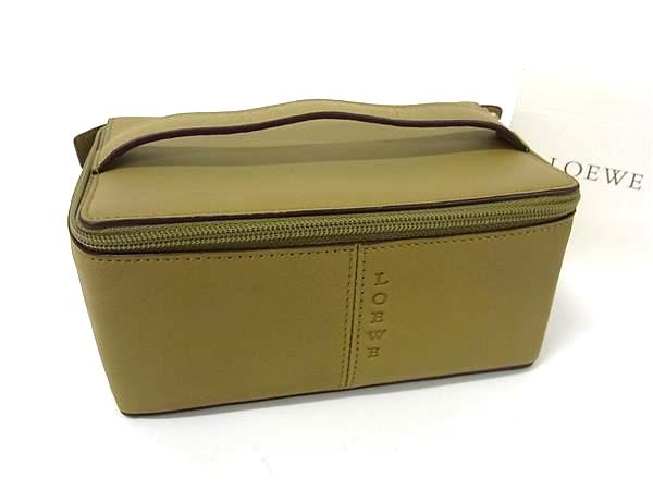 ■極美品■ LOEWE ロエベ レザー バニティポーチ マルチポーチ マルチケース メイクポーチ 小物入れ レディース カーキ系 BQ0867