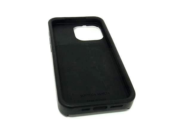 ■美品■ BOTTEGA VENETA ボッテガヴェネタ トレチャート ラバー iPhone16Pro 対応 アイフォンケース メンズ ブラック系 BR1275_1