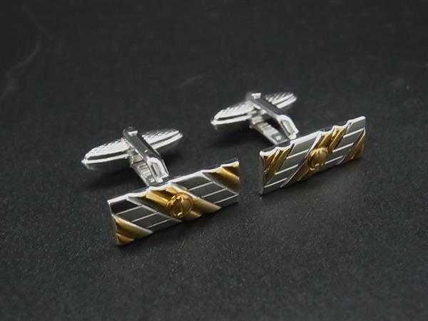 ■美品■ dunhill ダンヒル カフスボタン カフリンクス アクセサリー 紳士 ビジネス メンズ シルバー系×ゴールド系 DL9548