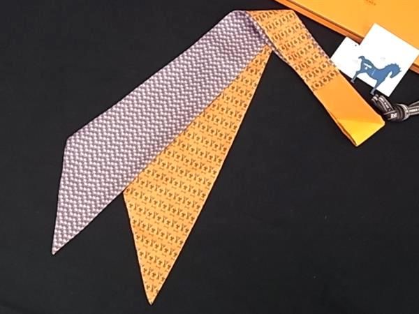 ■新品同様■ HERMES エルメス シルク100% モンキー サル スカーフ ツイリー ネクタイ オレンジ系×ブルー系 FA1153