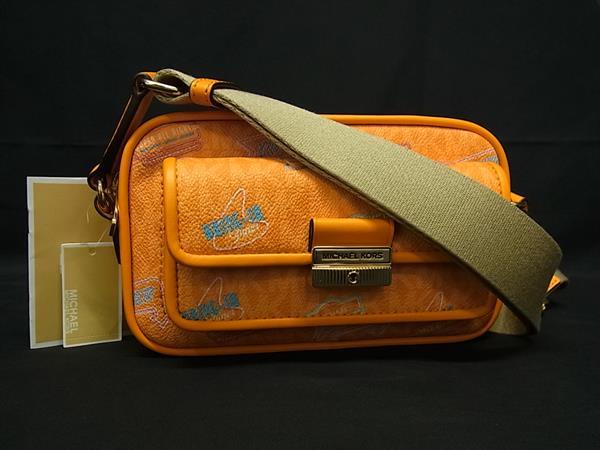 ■新品■未使用■ MICHAEL KORS マイケルコース ブラッドショー ミニカメラバッグ MK柄 PVC×レザー ショルダー オレンジ系 FN6340