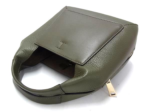 FURLA クロスボディ 2way ショルダー ハンドバッグ □新品同様□ FURLA フルラ ジルダ レザー 2WAY クロスボディ