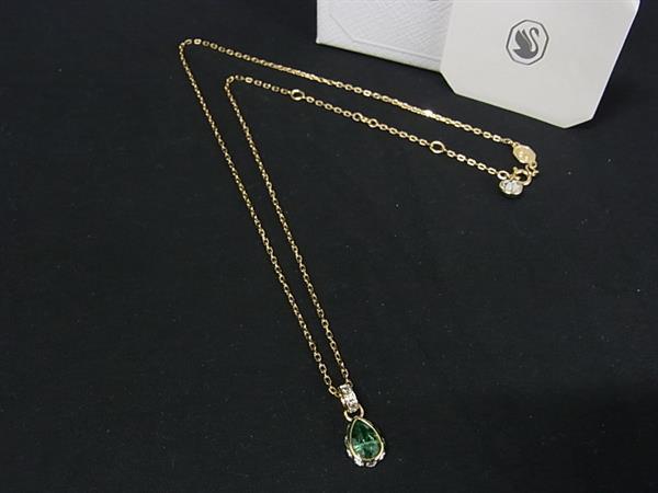 ■新品■未使用■ SWAROVSKI スワロフスキー 5648751 ラインストーン ネックレス アクセサリー レディース ゴールド系 FR1677