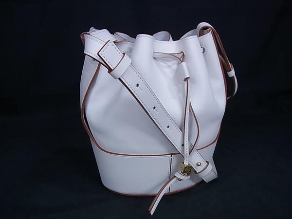 ■美品■ LOEWE ロエベ バルーンバッグ レザー クロスボディ ショルダーバッグ 斜め掛け アイボリー系 FR7166