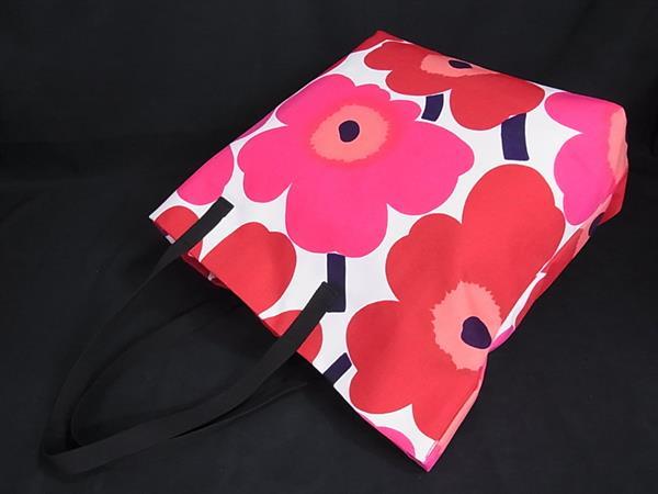 □新品□未使用□ marimekko マリメッコ キャンバス フラワー 花柄 
