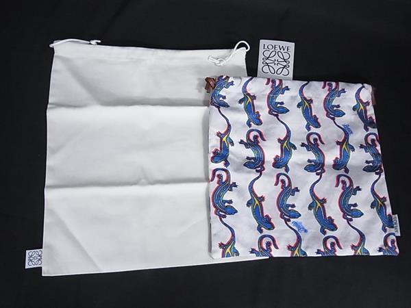 ■新品同様■ LOEWE ロエベ パウラズ イビザ コラボ キャンバス トカゲ柄 ドローストリング ポーチ 巾着 ライトグレー系 FS2641