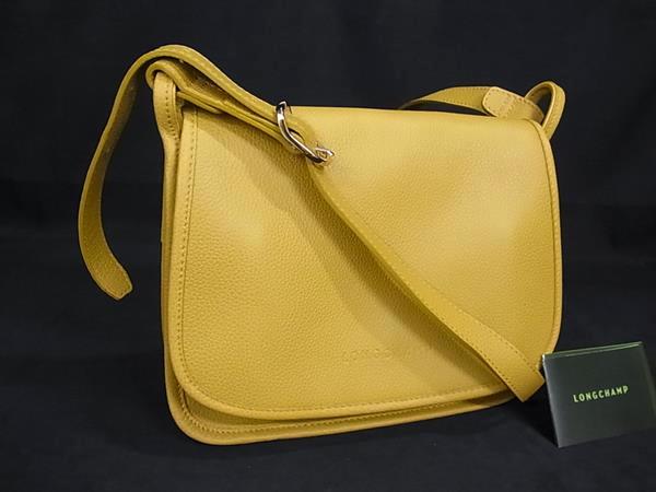 ■新品同様■ LONGCHAMP ロンシャン レザー ショルダーバッグ クロスボディ 斜め掛けかばん レディース イエロー系 FS3732