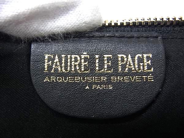 □美品□ FAUR＆#201； LE PAGE フォレルパージュ レザー クラッチ
