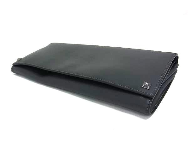 ■極美品■ VALENTINO GARAVANI ヴァレンティノ ガラヴァーニ ロックスタッズ レザー 長財布 ウォレット ダークグレー系 FT1946 □極美品□ VALENTINO GARAVANI ヴァレンティノ ガラヴァーニ ロック