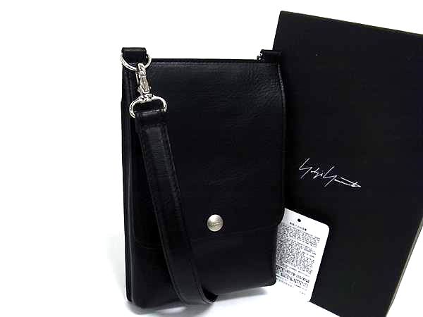 ■新品同様■ Yohji Yamamoto ヨウジヤマモト レザー ショルダーバッグ クロスボディ 斜め掛けかばん メンズ ブラック系 FU5558