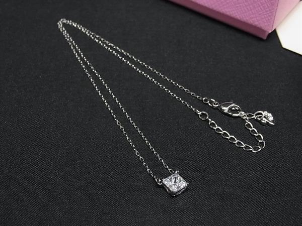□新品□未使用□ SWAROVSKI スワロフスキー クリスタル ネックレス 