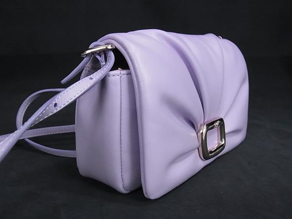 ■新品■未使用■ Roger Vivier ロジェヴィヴィエ ヴィヴ レザー 2WAY ショルダーバック クラッチバッグ ライトパープル系 FX0632_1