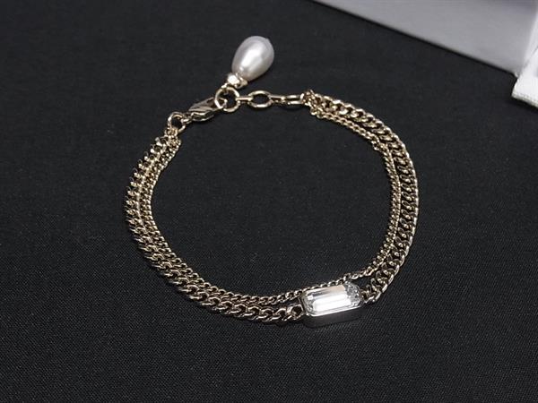 ■新品同様■ ALEXANDER McQUEEN アレキサンダー マックイーン パール ブレスレット バングル アクセサリー ゴールド系 HA4954