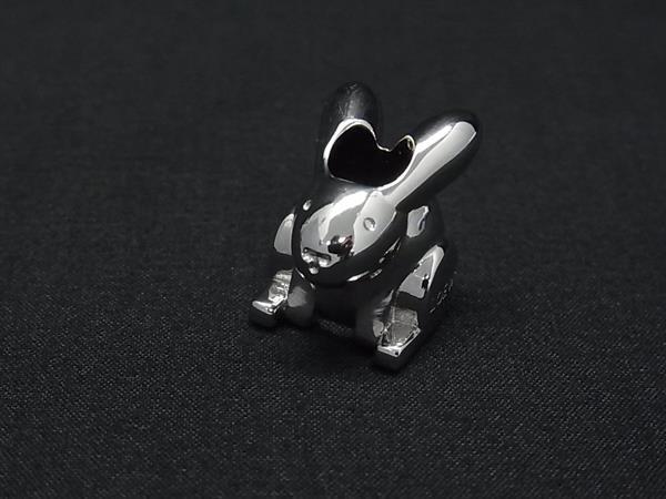 ■極美品■ LOEWE ロエベ ビッグ バニー ダイス チャーム レディース シルバー系 HA8329