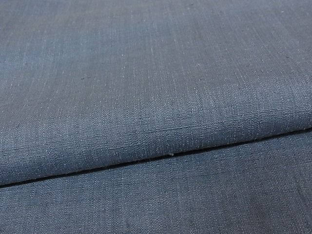 【逸品】本場結城紬　洗い張り品　重要無形文化財　正絹　奥順　無地　紫 逸品】本場結城紬 洗い張り品 重要無形文化財 正絹 奥順 無地 紫