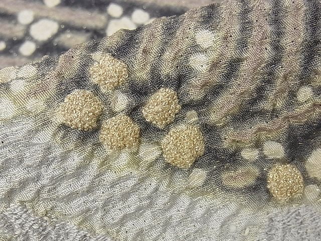 平和屋本店□極上 十日町 名門 滝泰謹製 訪問着 襲絞り 相良刺