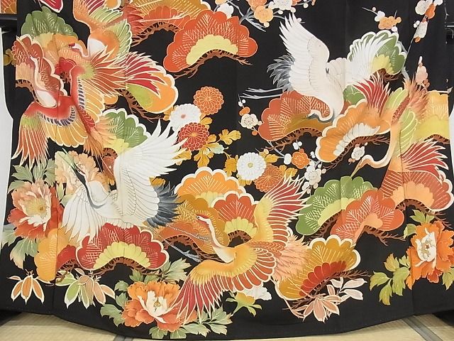 平和屋本店□極上 アンティーク 大正ロマン 振袖 駒刺繍 飛鶴松文 黒地