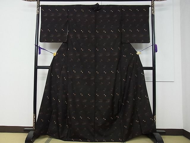 平和屋着物■極上　国指定重要無形文化財　本場久米島紬　手織り　米沢琉球紬　米流　大丸扱い　逸品　CZAA2861s5 平和屋着物□極上 国指定重要無形文化財 本場久米島紬 手織り