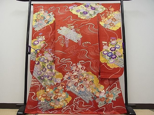 平和屋本店■極上　創業460年・千總　振袖　駒刺繍　立波花筏文　金彩　高島屋扱い　逸品　CYAA0278s4