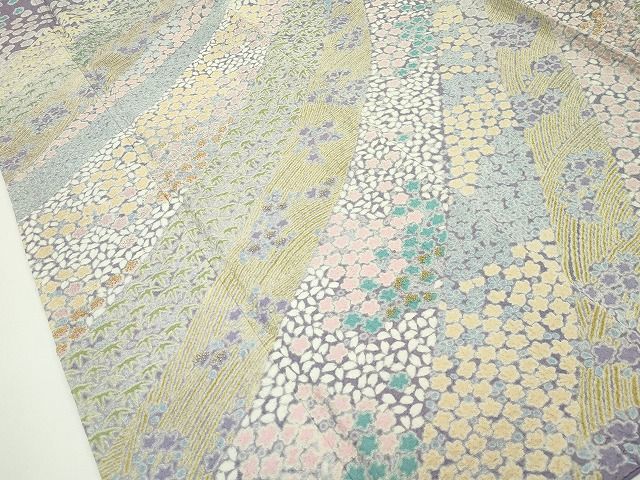 平和屋本店□極上 訪問着 相良刺繍 おぼろ染 舞花文 銀通し地