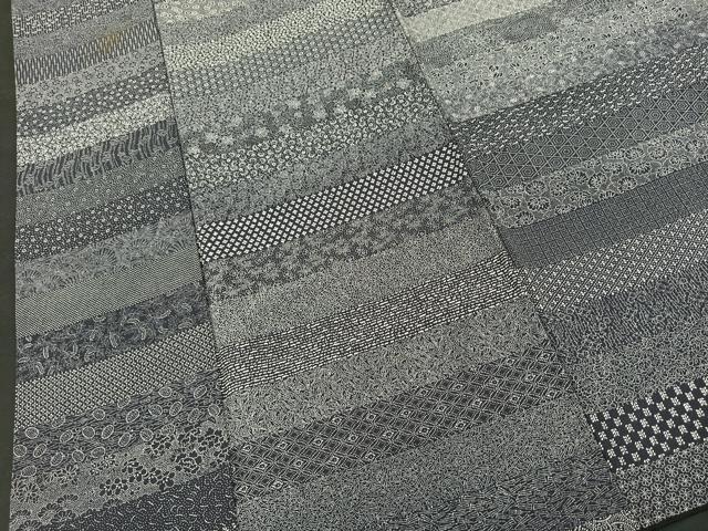 平和屋着物○伝統工芸師 服部光擴 江戸小紋 百柄 横段