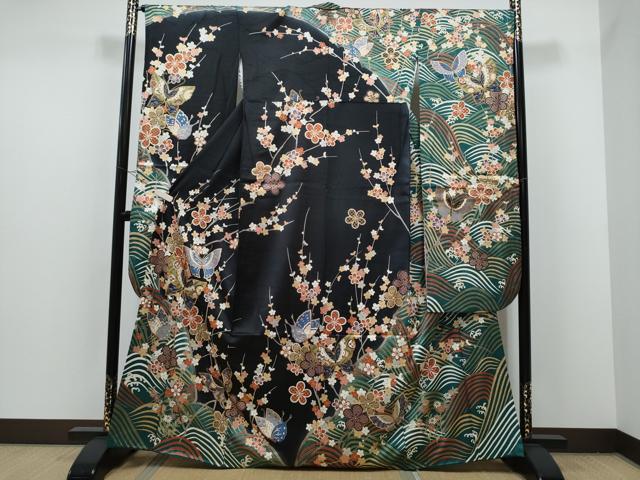平和屋着物●豪華振袖　駒刺繍　流水花蝶文　金彩　正絹　逸品　CAAP7124hy