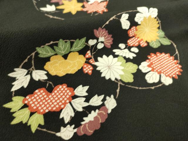 平和屋着物○上質な紬 吉祥丸文 黒地 正絹 逸品 CAAW8333yc