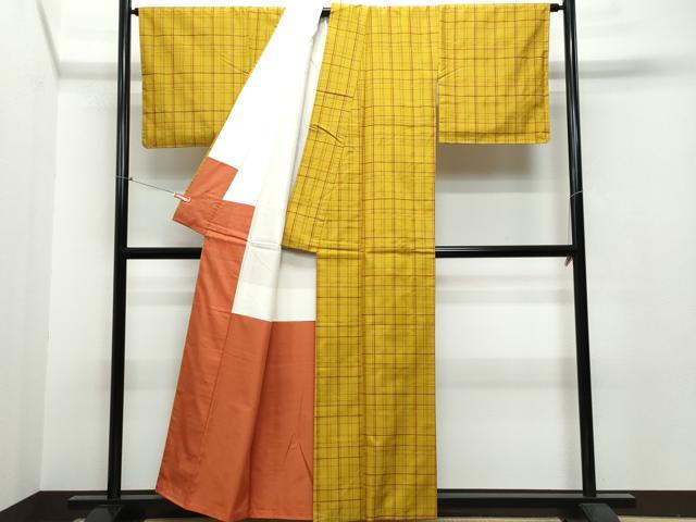 平和屋着物●上質な紬　椿　市松　正絹　逸品　AAAV9154np 平和屋着物○上質な紬 椿 市松 正絹 逸品 AAAV9154np