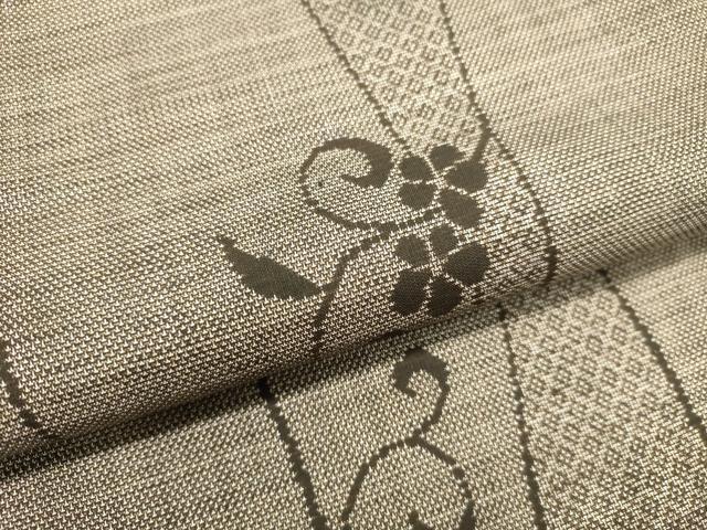 平和屋着物○本場大島紬 7マルキ 古代染色純泥染 市松変わり縞