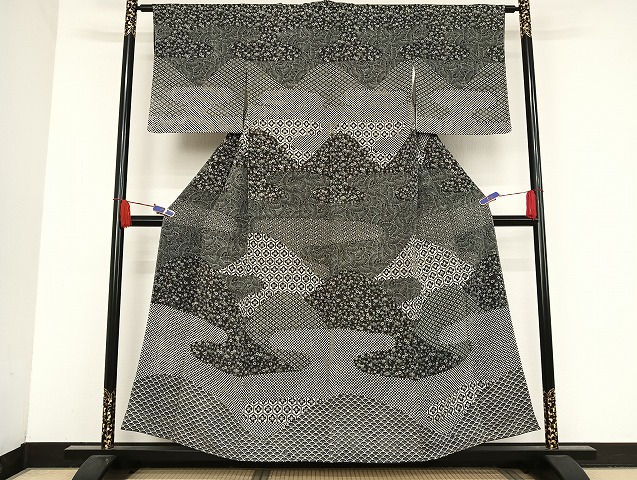 平和屋着物●訪問着　切嵌寄せ小紋柄　黒地　高島屋扱い　正絹　逸品　未使用　AAAU4296np