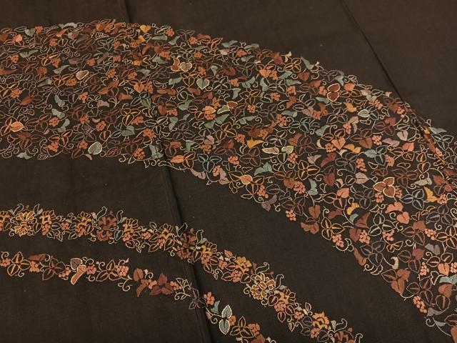 平和屋着物○訪問着 本場大島紬 総刺繍 草花文 金糸 正絹 逸品 BAAT6717hv