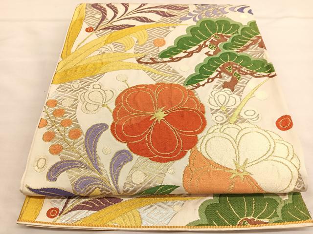 平和屋着物■西陣　白綾苑大庭　六通柄袋帯　唐織　立涌松花文　金銀糸　正絹　逸品　BAAT6809hv