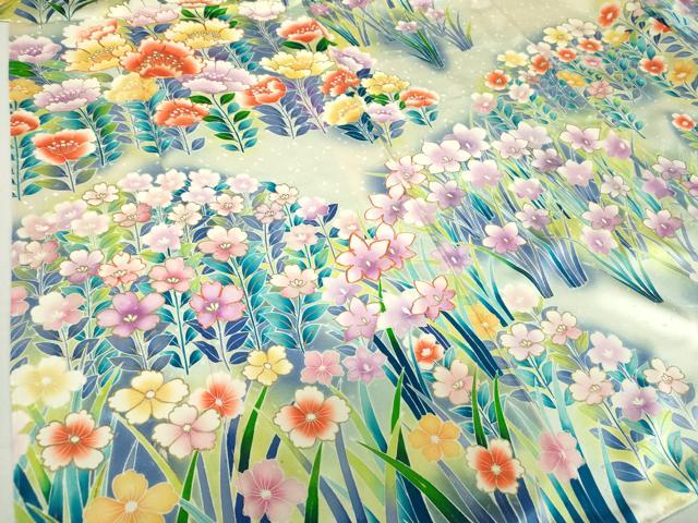 平和屋着物○豪華振袖 駒刺繍 草花文 暈し染め 金彩 正絹 逸品