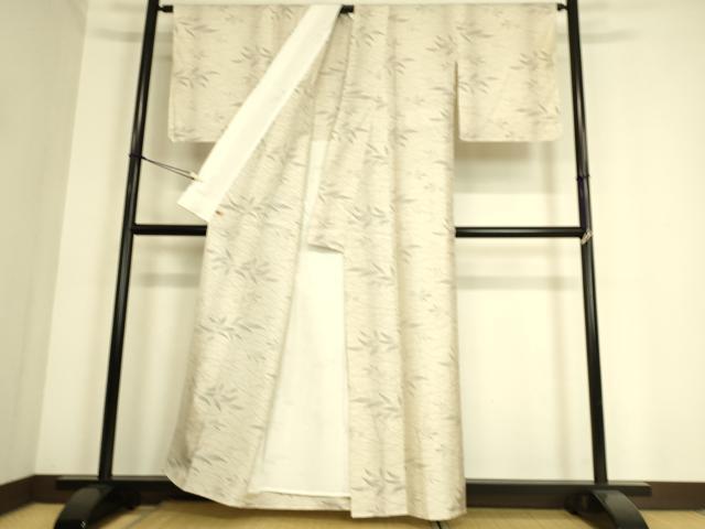 平和屋着物▽本場大島紬　白大島　単衣　草葉文　さが美扱い　正絹　逸品　DAAS0979az 平和屋着物▽本場大島紬 白大島 単衣 草葉文 さが美扱い 正絹 逸品