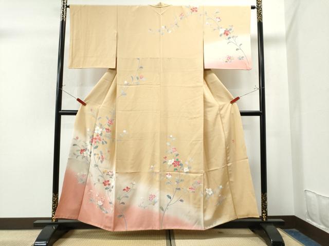 平和屋着物●訪問着　友禅　作家物　枝花文　暈し染め　正絹　逸品　CAAU1918yc