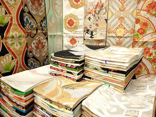 平和屋着物■袋帯 西陣 まとめて100点 鳳凰 向かい鶴 孔雀 人物 蝶 更紗 花柄 宝相華 金銀糸 など 未使用品あり 全て正絹 se3392