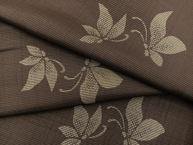 平和屋着物●本場染大島紬　9マルキ　双蝶文　正絹　逸品　BAAU4613gt