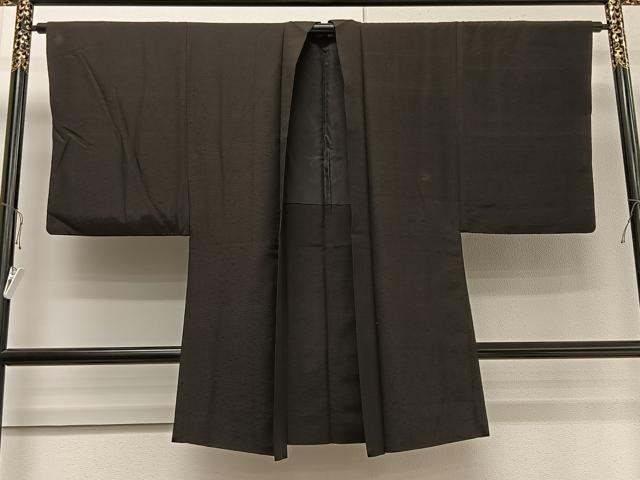 平和屋着物＃男性　長羽織　紬地　暗黒色　正絹　逸品　CAAV5654id