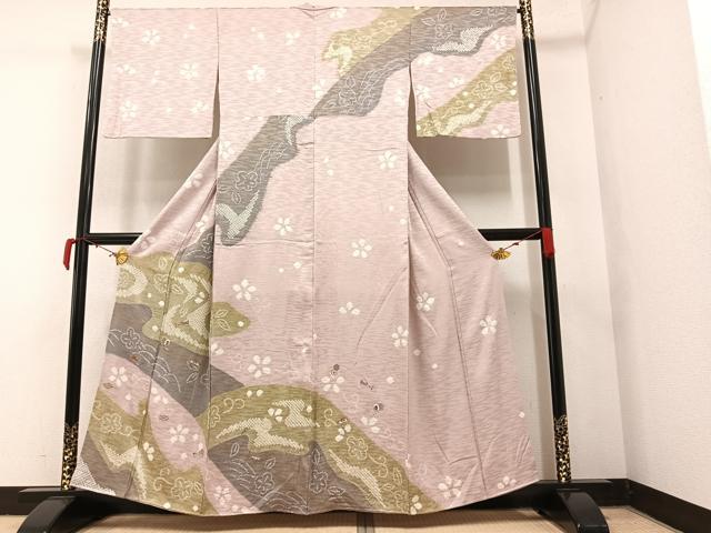 平和屋着物●訪問着　絞り　刺繍　草花舞扇鼓文　金彩　正絹　逸品　AAAY5622ph