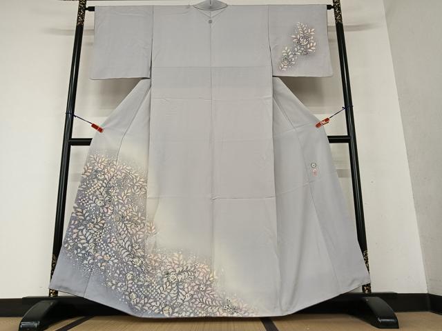 平和屋着物●越後十日町の一流染匠　桐屋・翠山工房　訪問着　手描き　絞り　暈し染め　正絹　逸品　AAAY0274zg