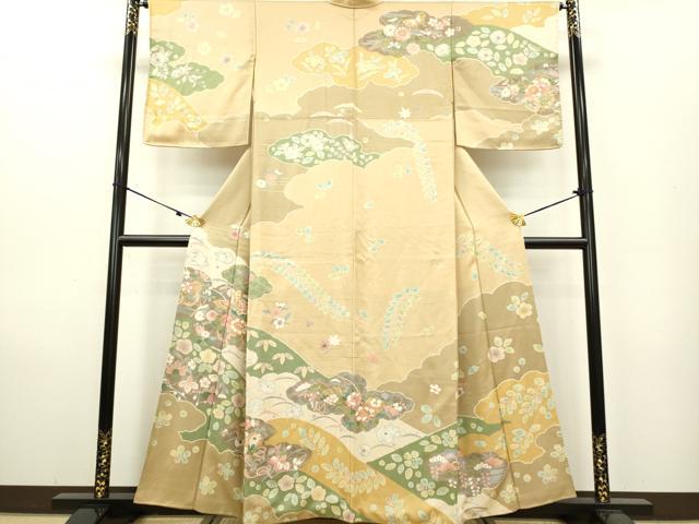 平和屋着物●訪問着　駒刺繍　舞蝶花車文　辻が花　金彩　ゑり正扱い　正絹　逸品　DAAU3960du