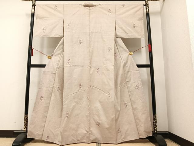 平和屋着物○本場大島紬 白泥染め 白大島 カタス7マルキ 粋 舞蝶文