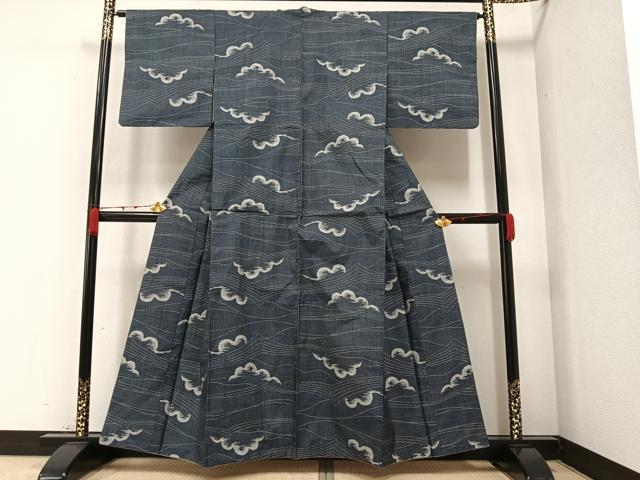 平和屋着物○本場大島紬 7マルキ エ霞花文 正絹 逸品 CAAW3159ut